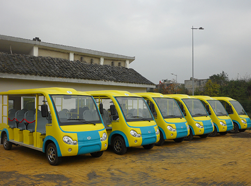 观山湖公园11-14电动观光车